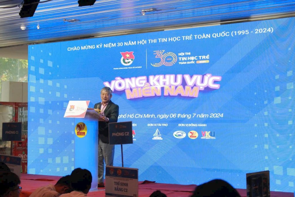 Central Communist Youth Union and Center for the Development of Science, Technology and Young Talents and Vien Dong College held the opening ceremony of “The XXXth National Youth Information Technology Competition, 2024”